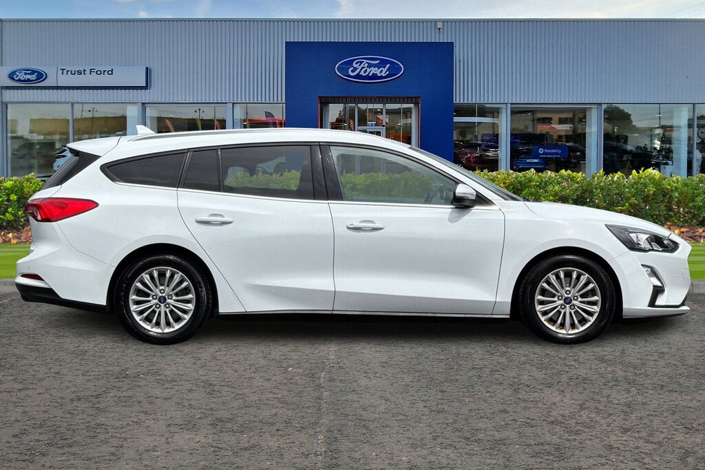Ford Focus 1.5 Ecoboost 150 Titanium White #3