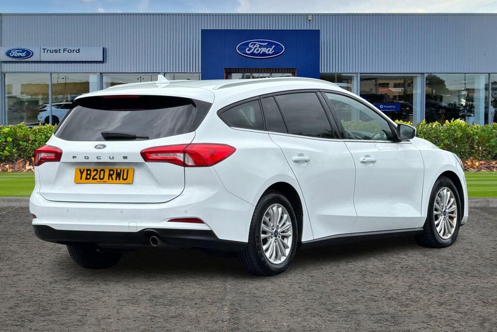 Ford Focus 1.5 Ecoboost 150 Titanium White #4