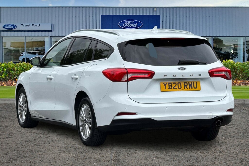 Ford Focus 1.5 Ecoboost 150 Titanium White #2
