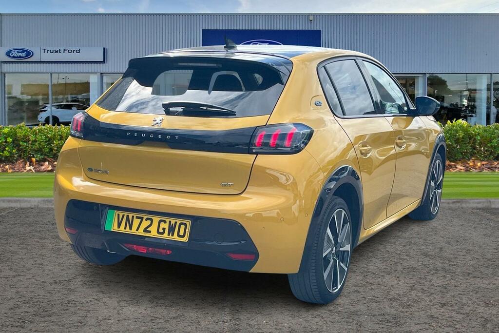 Peugeot e-208 100Kw Gt 50Kwh Yellow #4