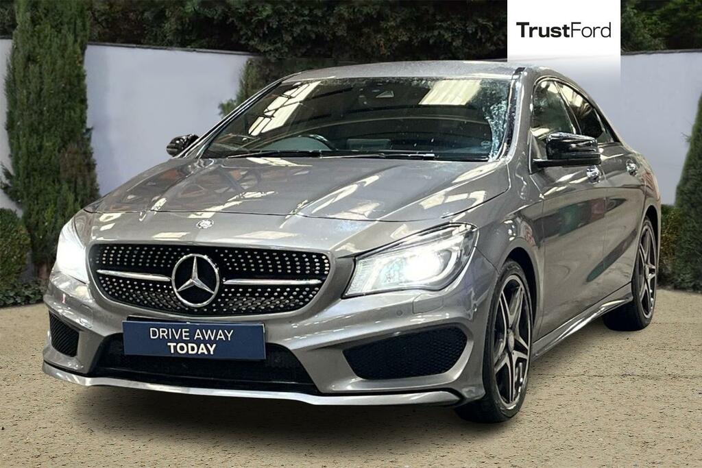 Mercedes-Benz CLA Class Cla 180 Amg Line Tip Red #5
