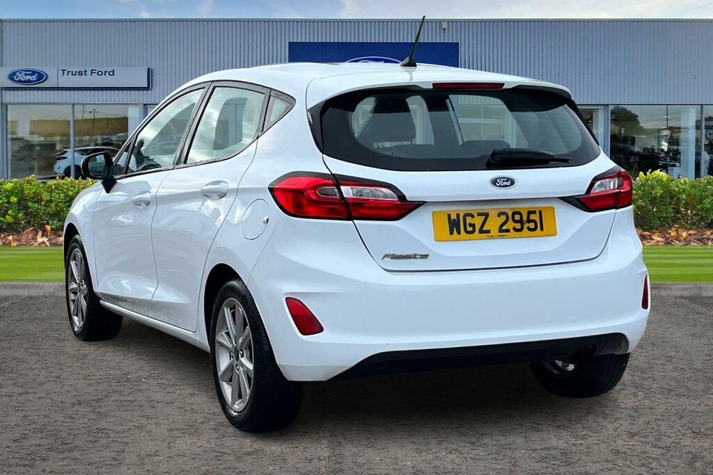 Ford Fiesta 1.1 Trend WGZ2951 White #2