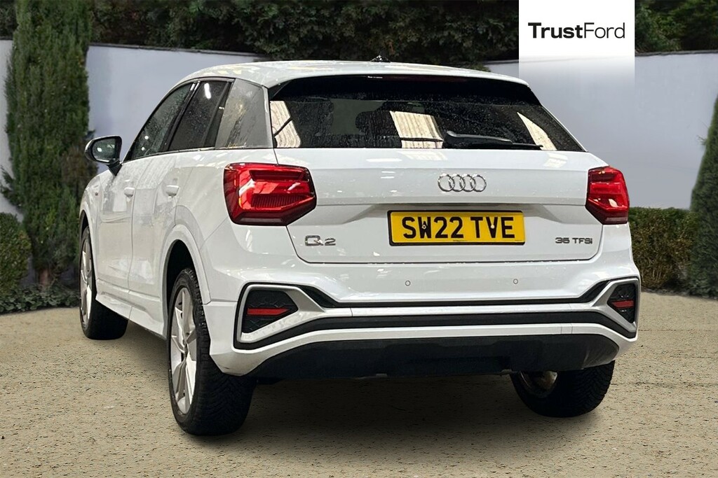 Audi Q2 1.5 Tfsi Cod 35 S Line Suv S Tronic Eur SW22TVE White #2