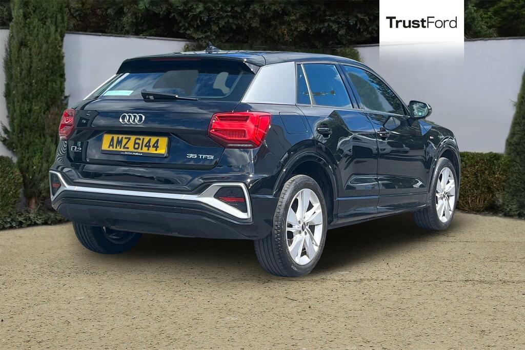 Audi Q2 1.5 Tfsi Cod 35 S Line Suv - Parking Sensors C AMZ6144 Black #4