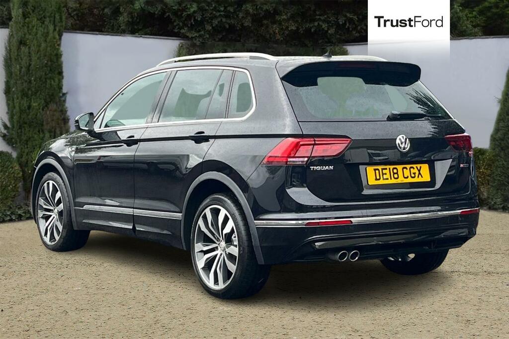 Volkswagen Tiguan 2.0 Tdi 150 4Motion R-line Black #2
