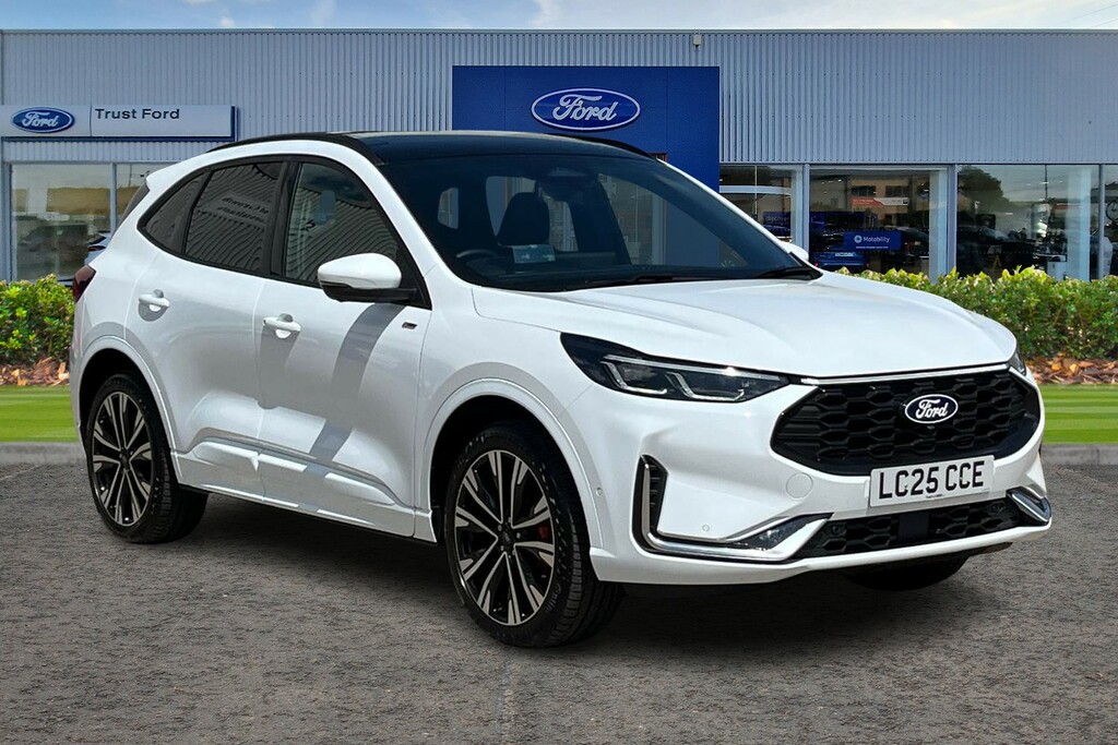 Ford Kuga 2.5 Duratec 14.4Kwh St-line X Suv Plug- White