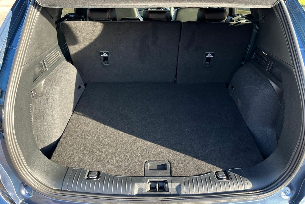Ford Kuga 1.5 Ecoblue St-line X White #21