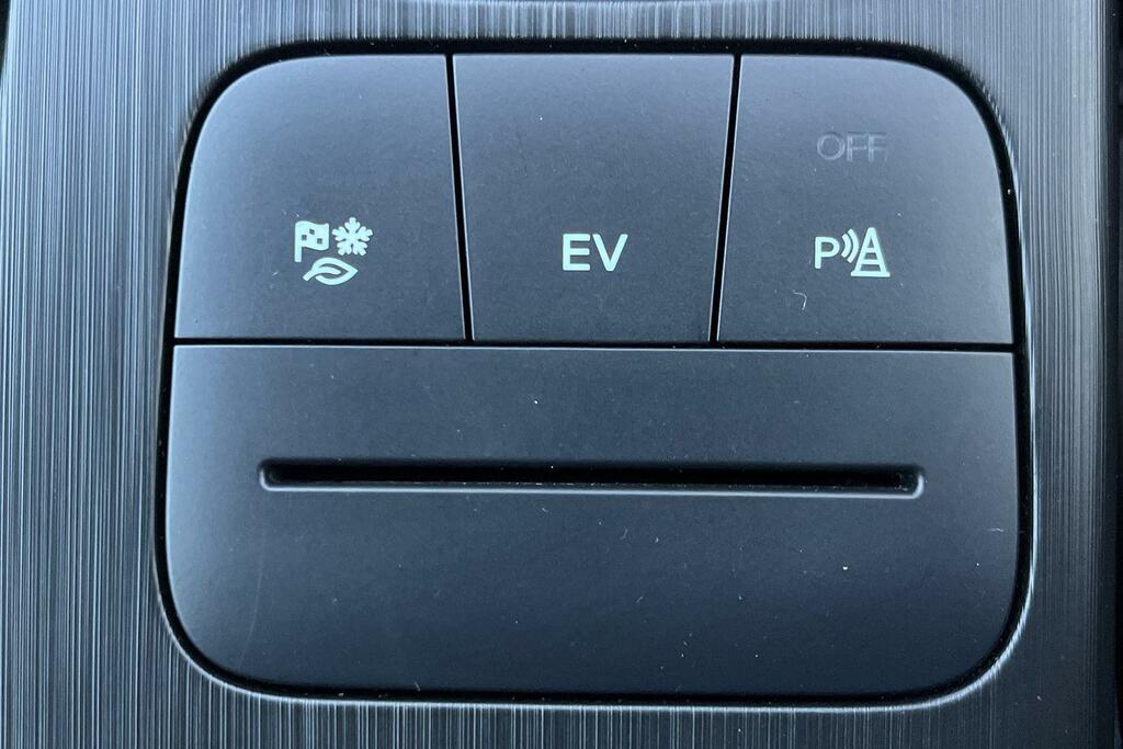 Ford Kuga 1.5 Ecoblue St-line X White #34