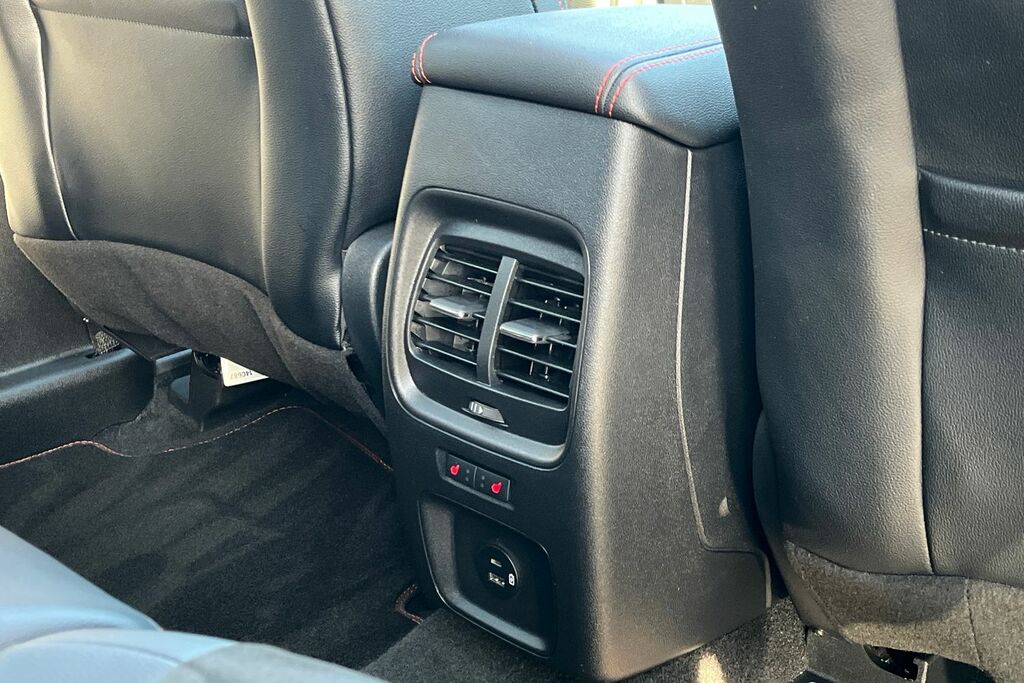 Ford Kuga 1.5 Ecoblue St-line X White #36