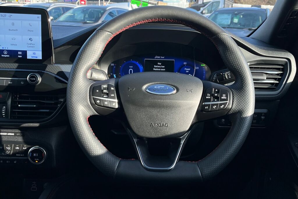 Ford Kuga 1.5 Ecoblue St-line X White #12