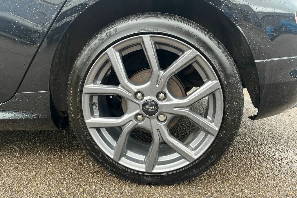 Ford Fiesta 1.0 Ecoboost Active Black #34