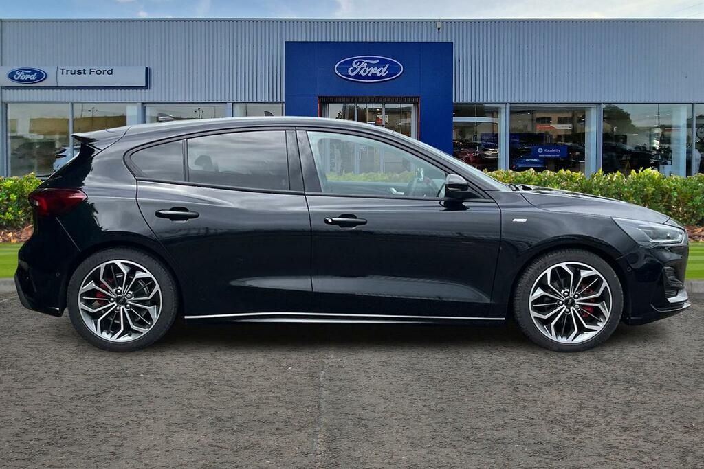 Ford Focus 1.0 Ecoboost Hybrid Mhev 155 St-line X Black #3