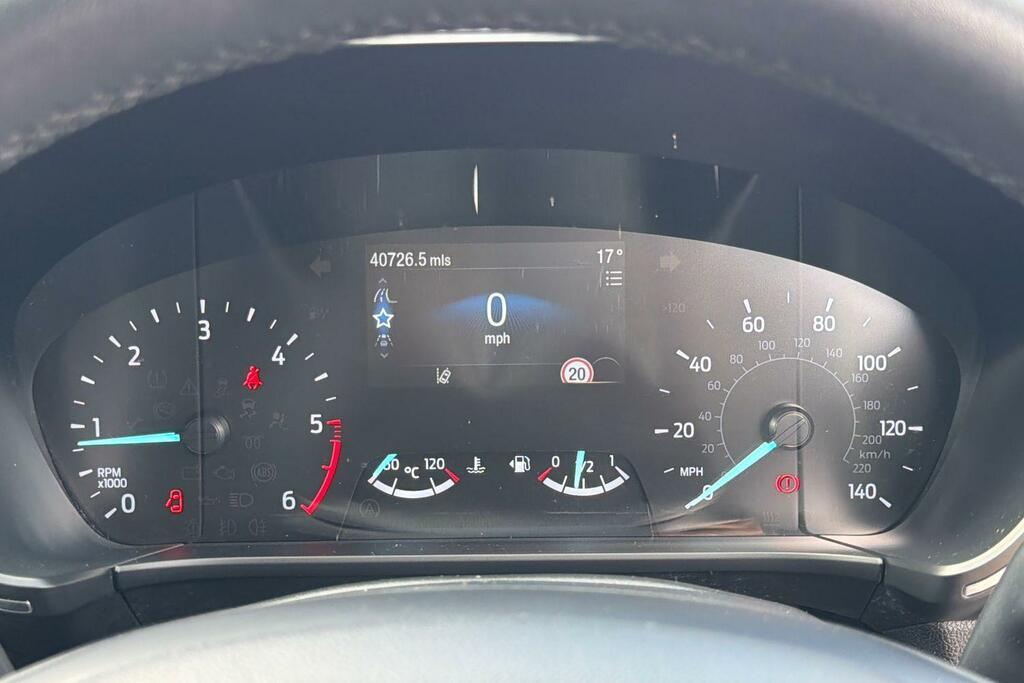 Ford Kuga 2.0 Ecoblue Mhev Vignale White #13