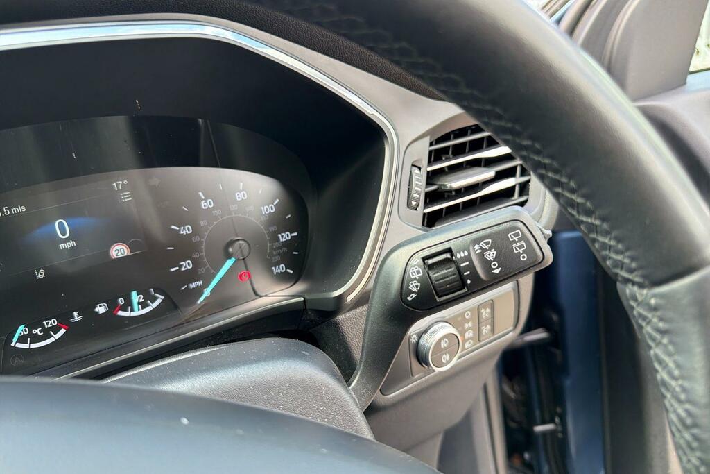Ford Kuga 2.0 Ecoblue Mhev Vignale White #15