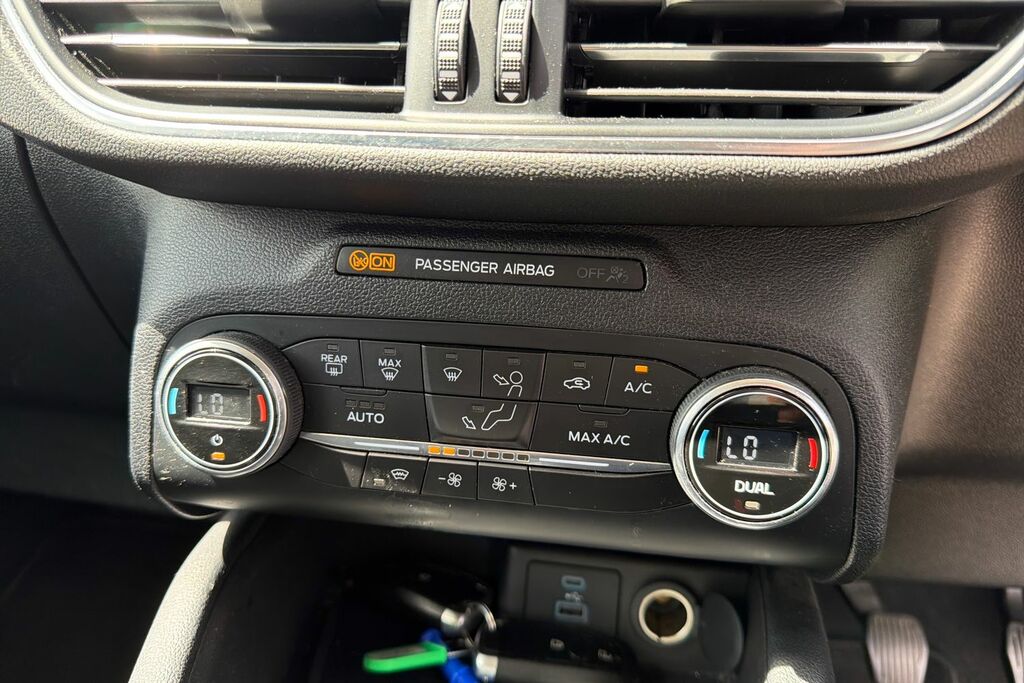 Ford Kuga 2.0 Ecoblue Mhev Vignale White #40