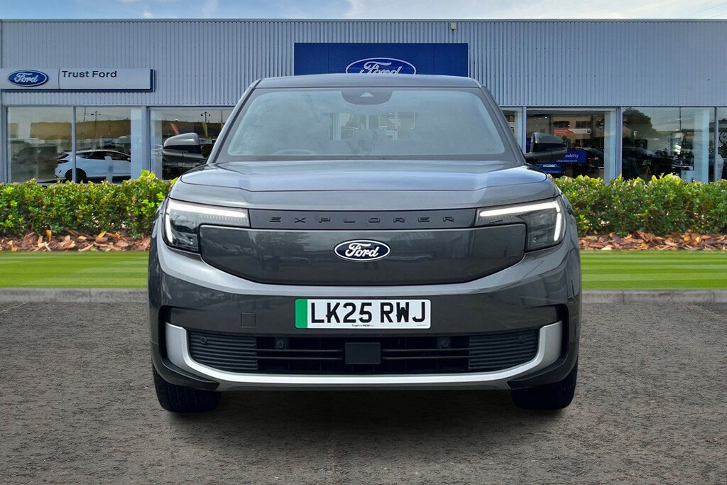 Ford Explorer Extended Range 77Kwh Premium Suv Grey #6