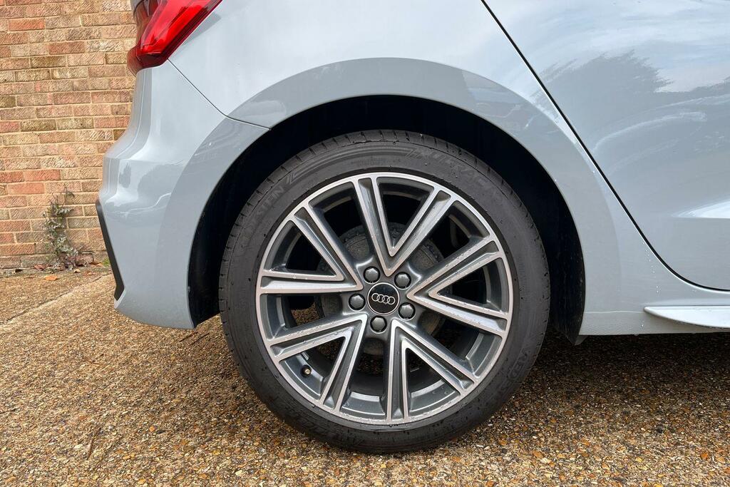 Audi A1 30 Tfsi S Line  #8