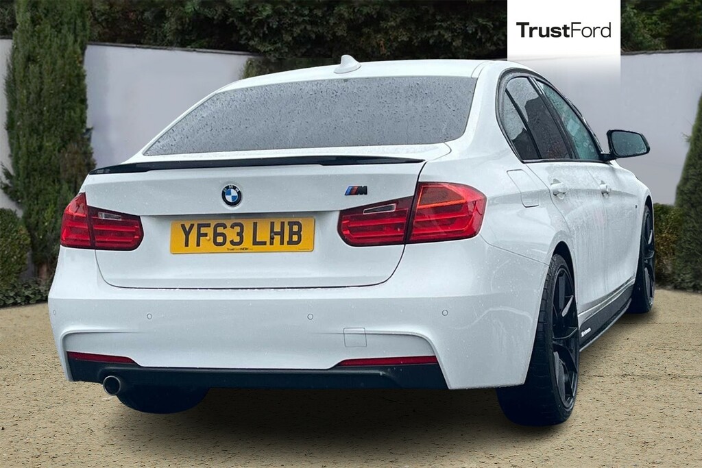 BMW 3 Series 318D M Sport Step YF63LHB White #4
