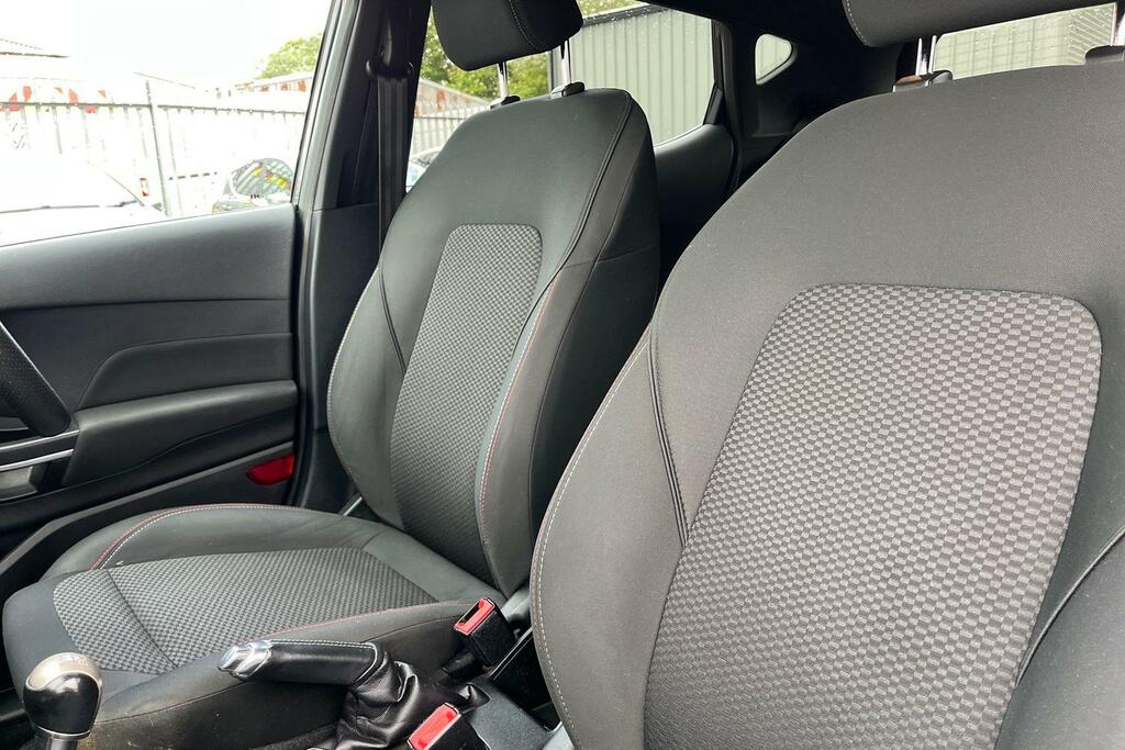 Ford Fiesta 1.1 Zetec Black #19