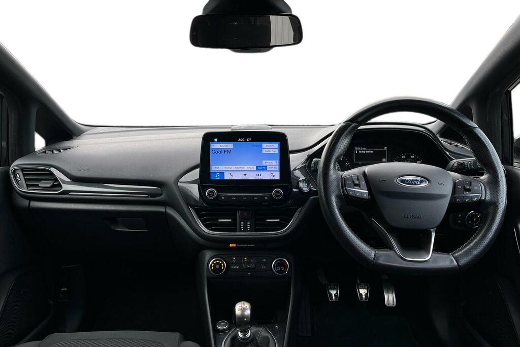 Ford Fiesta 1.1 Zetec Black #10