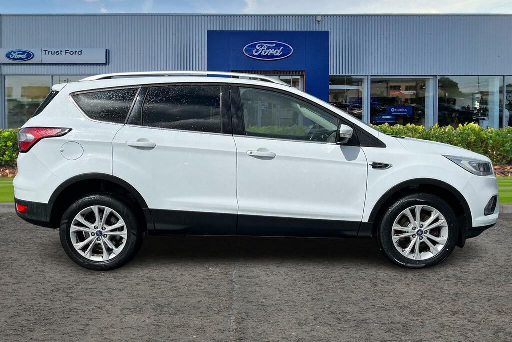 Ford Kuga 1.5 Tdci Titanium 2Wd- Cruise Control, Keyless Black #3
