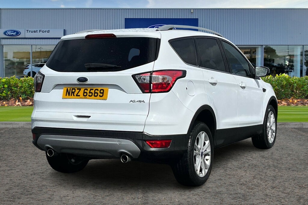Ford Kuga 1.5 Tdci Titanium 2Wd- Cruise Control, Keyless Black #4