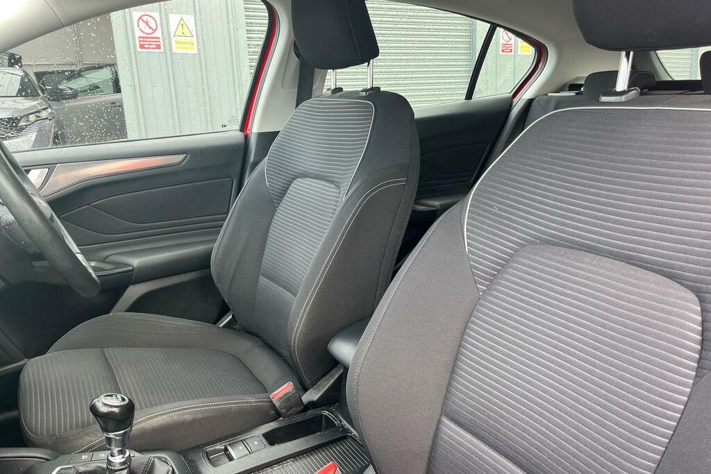 Ford Focus Hatchback 1.5 Ecoblue St-line X Euro 6 Ss Grey #19