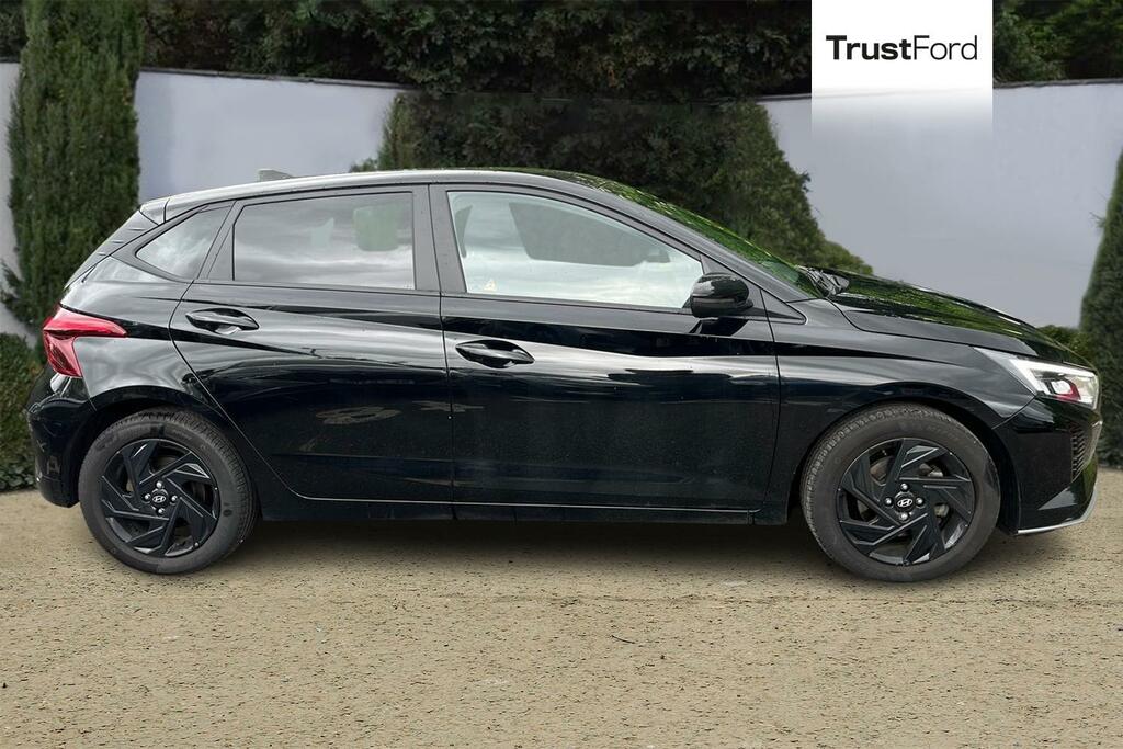 Hyundai I20 1.0T Gdi 90 Black Line Dct Digital Dash Apple Black #3