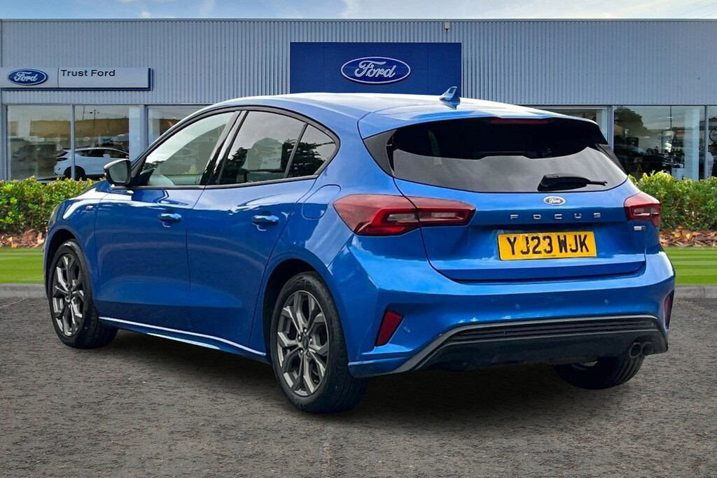 Ford Focus 1.0 Ecoboost Hybrid Mhev 155 St-line Edition YJ23WJK Blue