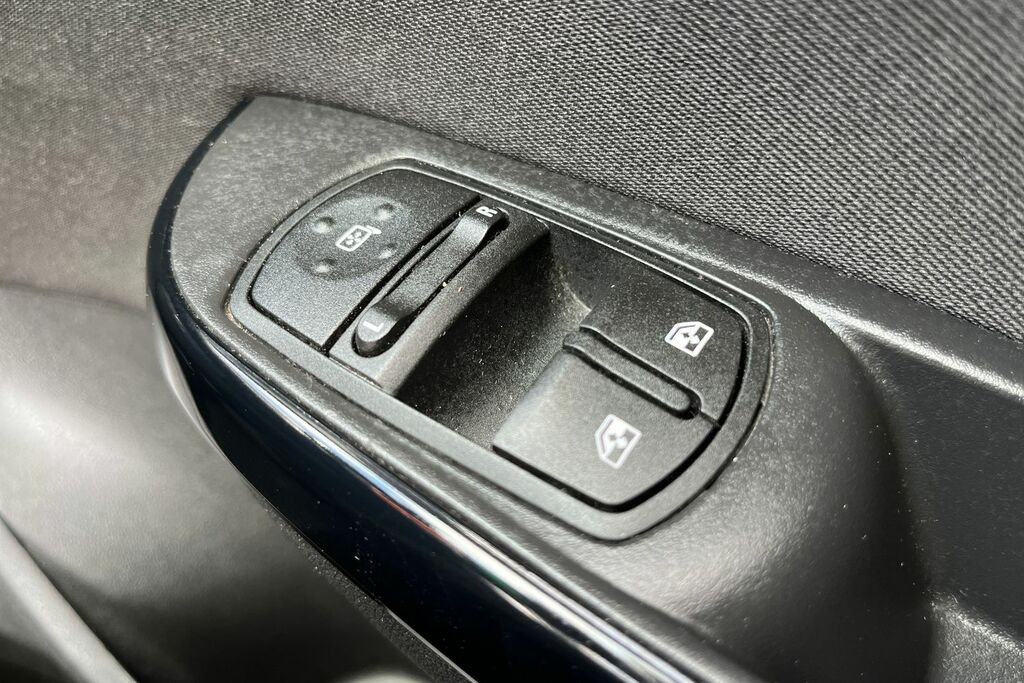 Vauxhall Corsa 1.4 Sri Vx-line Nav Black Black #16