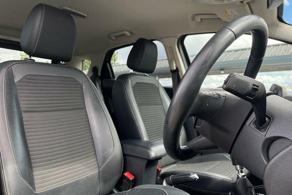 Ford Ecosport 1.0 Ecoboost 125 St-line Red #17