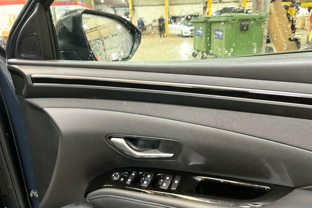 Hyundai Tucson 1.6L Se Connect Black #23