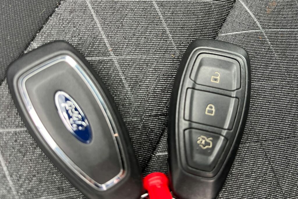 Ford Fiesta Zetec Grey #22