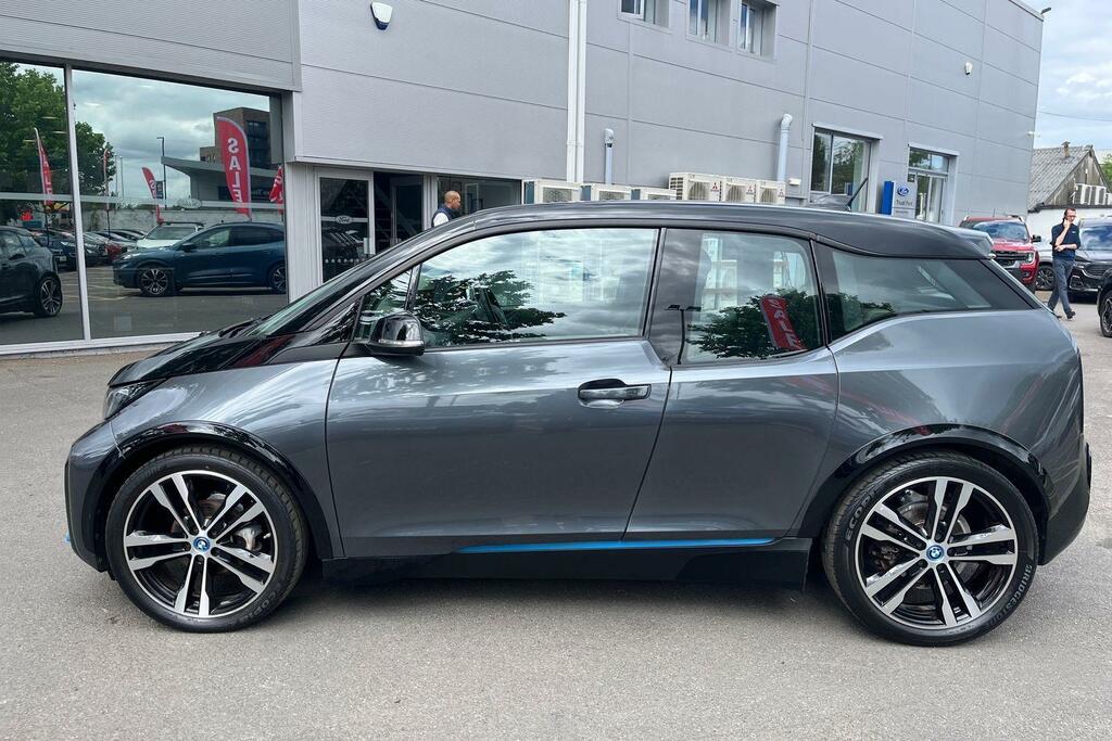 BMW i3 125Kw 42Kwh Suite Interior World Blue #32