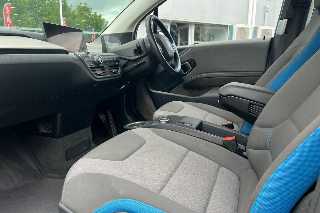BMW i3 125Kw 42Kwh Suite Interior World Blue #18