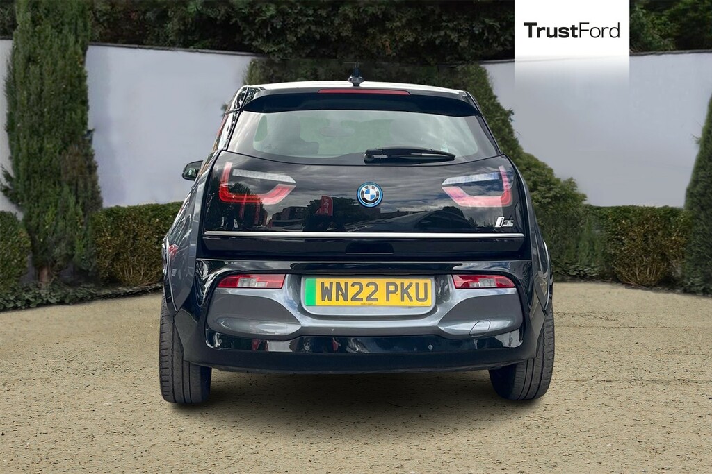 BMW i3 125Kw 42Kwh Suite Interior World Blue #7