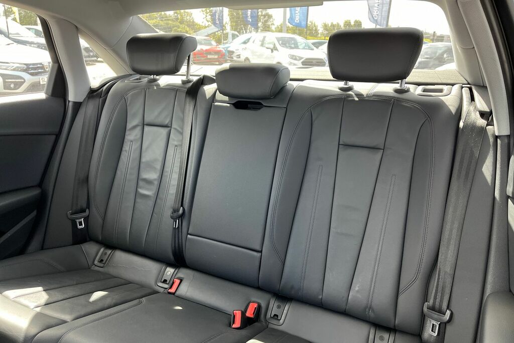 Audi A4 3.0 Avant Tdi Quattro S Line Black Edition 282 Red #20