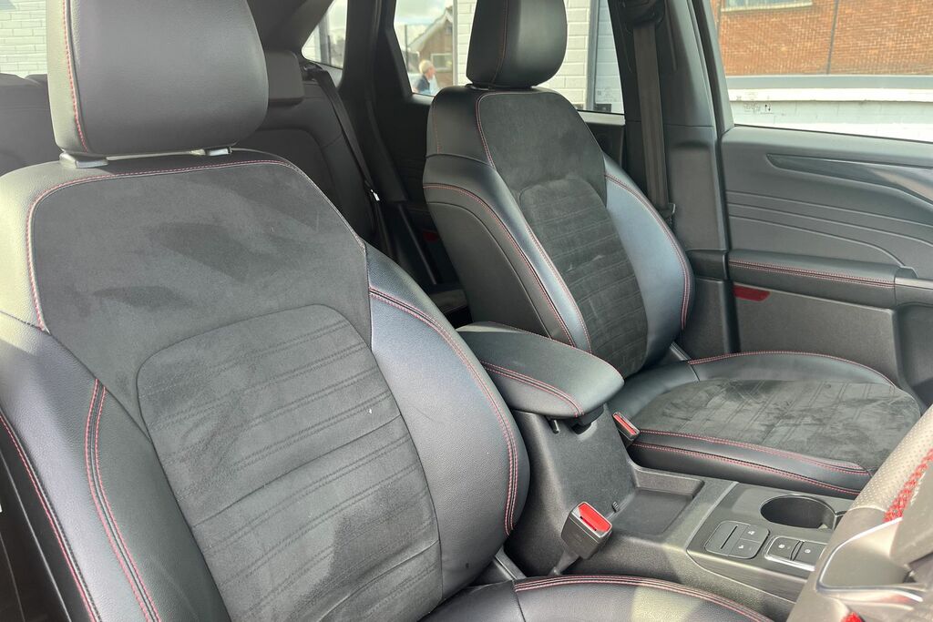 Ford Kuga 2.5 Fhev St-line X Edition Cvt 0 Ps Black #17