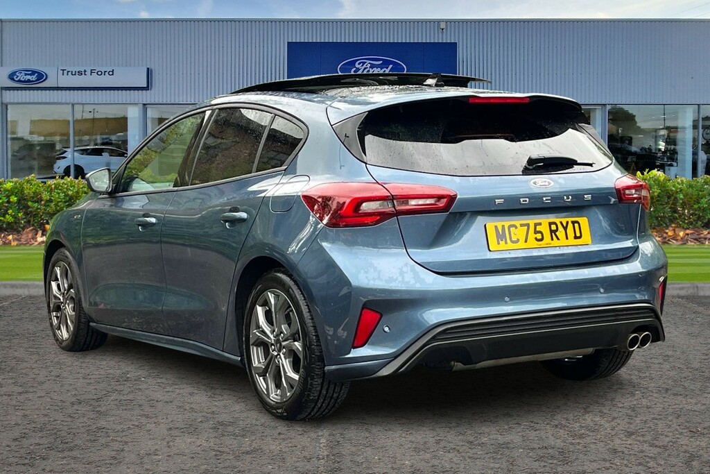 Ford Focus 1.0T Ecoboost Mhev St-line Hatchback Panoramic MC75RYD Blue #2