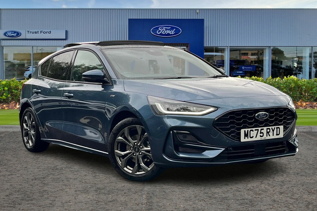 Ford Focus 1.0T Ecoboost Mhev St-line Hatchback Panoramic MC75RYD Blue
