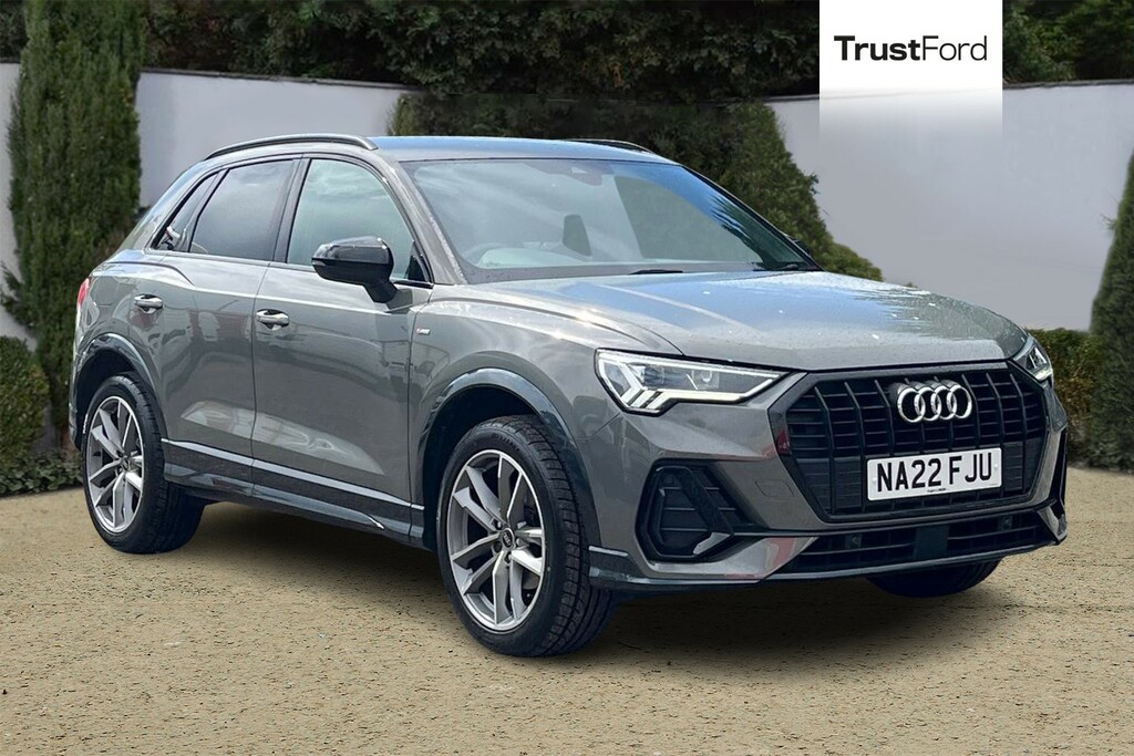 Audi Q3 35 Tfsi Black Edition Grey