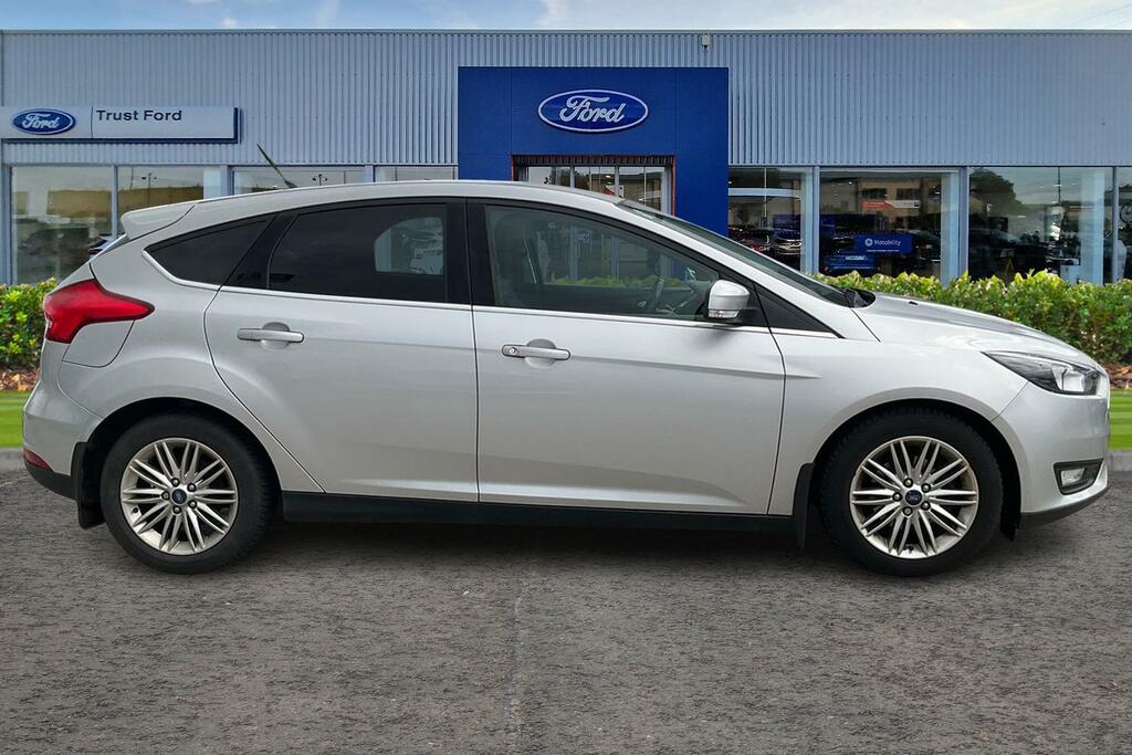Ford Focus 1.0 Ecoboost 125 Zetec Edition Silver #3