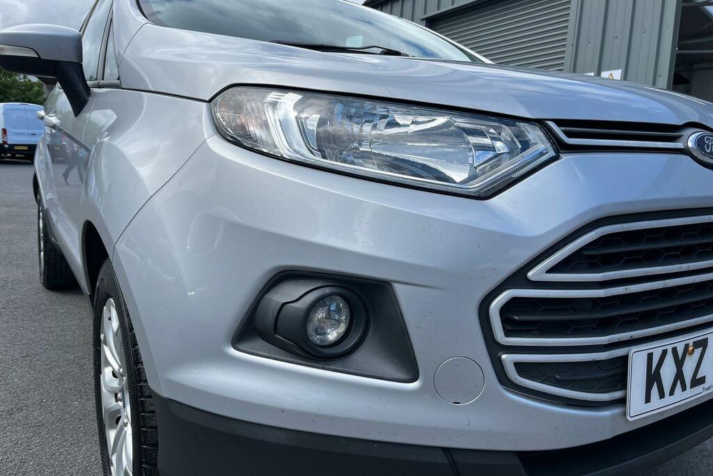 Ford Ecosport Titanium White #22