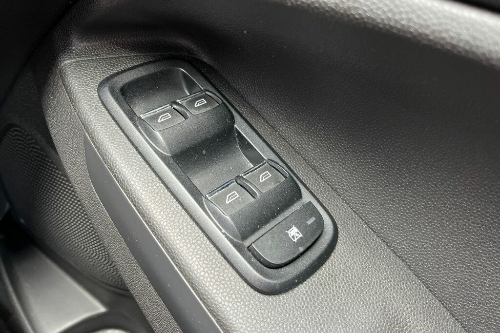 Ford Ecosport Titanium White #16