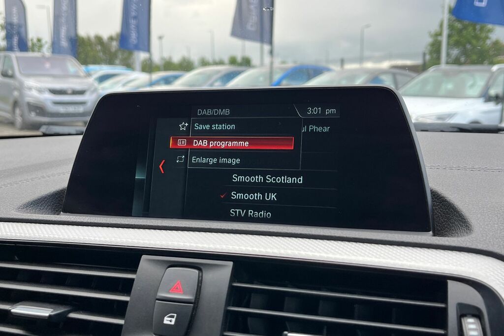 BMW 1 Series Hatchback Black #27