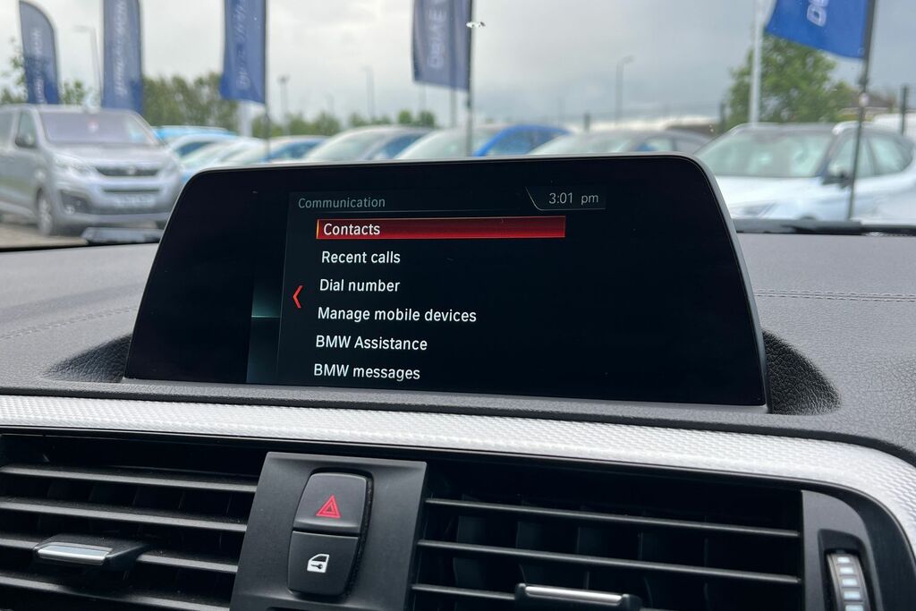 BMW 1 Series Hatchback Black #26