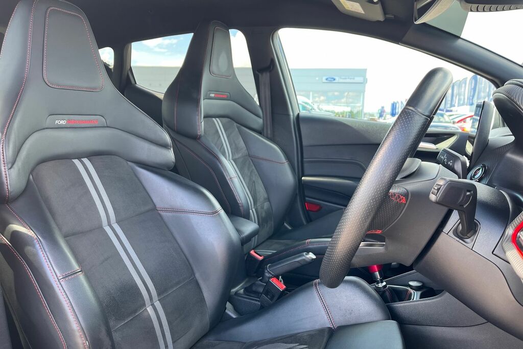 Ford Fiesta St-line White #17