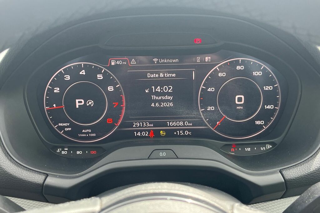 Audi Q2 S Line Black #13