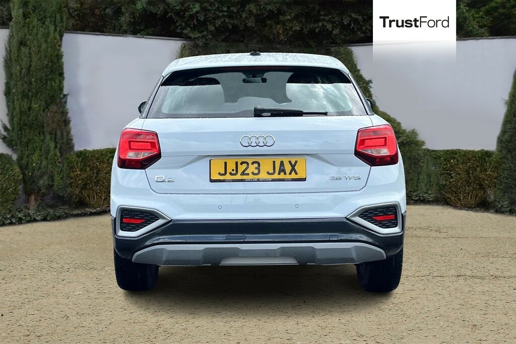 Audi Q2 S Line Black #7