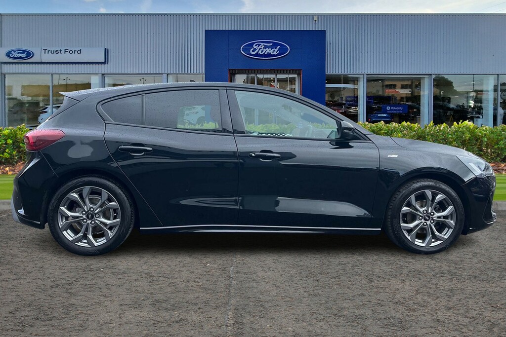 Ford Focus St-line URZ4226 Black #3